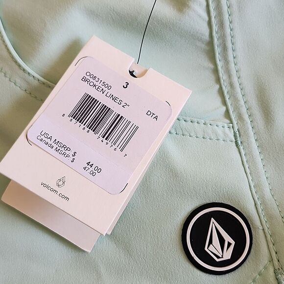 Volcom Broken Lines Board Shorts - Picture 10 of 10